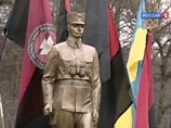 Донецкий апелляционный административный суд  отменил указ предыдущего президента Виктора Ющенко о присвоении звания Героя Украины главнокомандующему Украинской повстанческой армией Роману Шухевичу