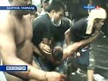 По меньшей мере 25 человек погибли за последние три дня в Бангкоке в уличных столкновениях антиправительственных манифестантов с военными