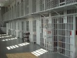 В США неуклонно снижается уровень преступности. Специалисты недоумевают, почему это происходит
