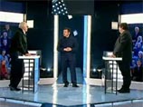 Писатель многократно за время передачи указывал Михалкову на то, что в народной традиции можно найти не только покорность власть придержащим, но и способность думать самостоятельно, самоорганизовываться в целях созидания