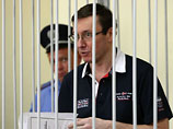 Кроме злоупотребления служебным положением Юрию Луценко инкриминируют дело об отравлении экс-президента Виктора Ющенко, которое объединили вместе с материалом о растрате бюджетных средств