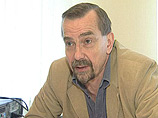Ветеран российского правозащитного сообщества, лидер движения "За права человека" Лев Пономарев считает, что такие лозунги в многонациональной стране опасны