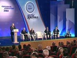 По его словам, Россия в ближайшее время приступает к разработке арктического шельфа: планируется освоить Штокмановское месторождение в Баренцевом море и запасы Карского моря, а также зоны полуострова Ямал