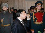 Как заметил лидер ЛДПР, Юдашкин сделал летнюю одежду для зимней русской армии, в результате чего военнослужащие простудились, попали в госпиталь