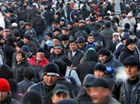 День был выходной, так что пробок на дорогах удалось избежать, да и в целом порядка было больше, констатируют СМИ