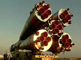 Государственная комиссия сегодня вынесла окончательный вердикт: на борт корабля "Союз ТМА-22" в понедельник поднимутся россияне Антон Шкаплеров, Анатолий Иванишин и астронавт NASA Даниел Бербанк