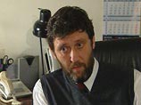 Другой член оргкомитета, журналист Сергей Пархоменко пообещал: "Сцена будет строиться большая, поистине грандиозная, а не такая, как обычно бывает на митингах". Эта сцена, по замыслу организаторов, должна стать центром субботнего митинга
