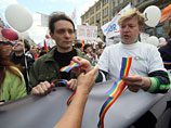 Активисты ЛГБТ-движения на демонстрации 1 мая в Санкт-Петербурге