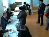 "Большую часть отказного постановления занимает подробное описание происходившего на участке маскарада со слов самих его участников. Героем дня стал настоящий джигит Адлан Исаев, проголосовавший много-много раз