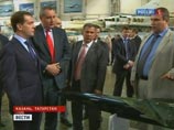 На совещании, проходившем на территории Казанского авиационного производственного объединения (КАПО) имени Горбунова, он подтвердил, что Россия наряду с истребителем пятого поколения планирует разработать и новейший стратегический бомбардировщик