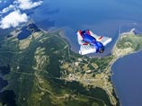 Экстремал Розов перелетел через Татарский пролив