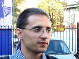 В процессе общения с местным населением немец отказался пить водку. Обидевшись, россияне из приветливых собутыльников превратились в разбойников