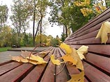 Гидрометцентр проводил "бабье лето", но пообещал Центральной России тепло к середине недели