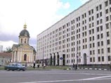 Несколько десятков полотен отечественных мастеров живописи, ранее выставлявшихся в Культурном центре Вооруженных сил в Москве, в состав экспозиции пока не возвращены, подтвердили в Минобороны. И объяснили причину: картины ожидают экспертизы и оценки