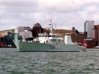 Сторожевик ВМС Канады "Шовиниган", фото с сайта www.navres.forces.gc.ca Сторожевик ВМС Канады "Шовиниган", фото с сайта www.navres.forces.gc.ca