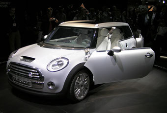 Mini Concept Frankfurt, фото Дмитрия Ларченко, Lenta.Ru Mini Concept Frankfurt, фото Дмитрия Ларченко, Lenta.Ru