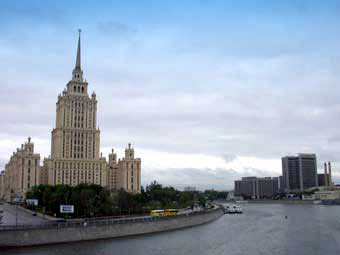 Гостиница "Украина", фото Сергея Рублёва, Лента.Ру Гостиница "Украина", фото Сергея Рублёва, Лента.Ру