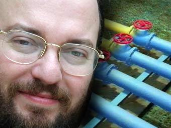 Директор Института национальной стратегии Станислав Белковский. Коллаж Lenta.Ru Директор Института национальной стратегии Станислав Белковский. Коллаж Lenta.Ru