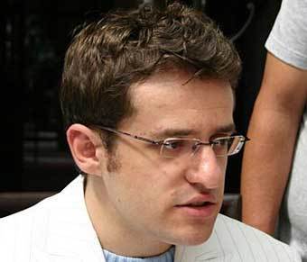 Левон Аронян – победитель супертурнира в Линаресе. Фото с сайта chessbase.com Левон Аронян – победитель супертурнира в Линаресе. Фото с сайта chessbase.com