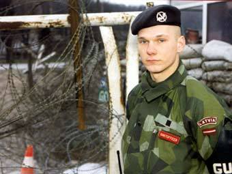 ,    nato.int 