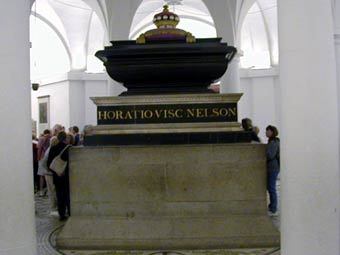    ,    www.thecemeteryproject.com