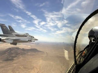    100aircraftphotos.com
