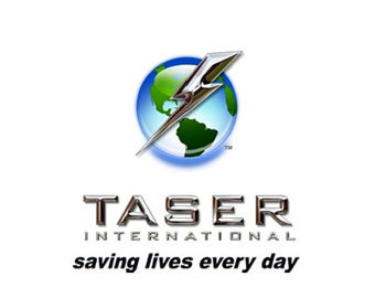 Скриншот главной страницы сайта Taser.com