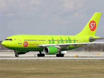   "" (S7).    airliners.net 