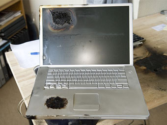 -    Macintosh.    flikr.com