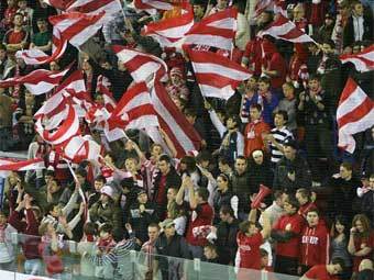 Болельщики хоккейного "Спартака". Фото spartak.ru