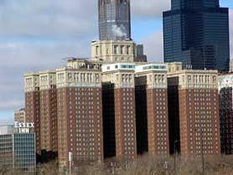  Hilton Chicago.    chicagoarchitecture.info