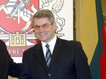  .  AFP.