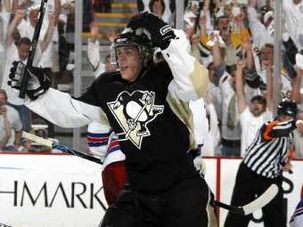 Евгений Малкин. Фото с сайта penguins.nhl.com