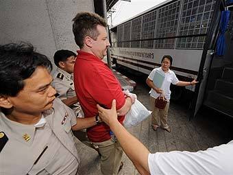  .  AFP, 