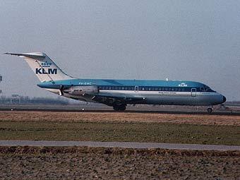  DC-9-15.    zap16.com