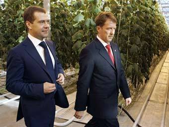     .  AFP