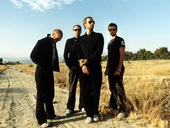 Coldplay. Фото с официального сайта группы