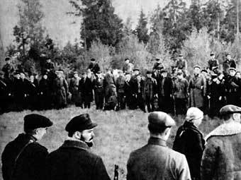 , 1942 .    istoriya.ru 