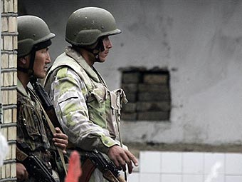 Военнослужащие в Андижане. Архивное фото ©AFP.