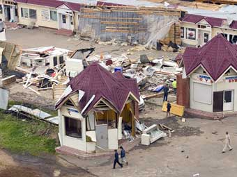 Последствия урагана в Краснозаводске. Фото bukvalno.livejournal.com