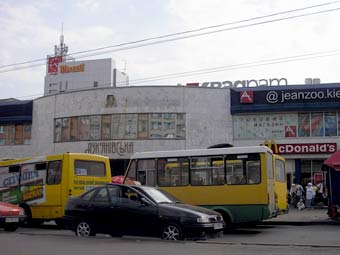 ���� �� ������� ����� "������������". ���� � ����� wek.kiev.ua.