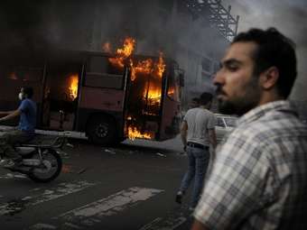 ���������� � �������� 13 ����. ���� (c) AFP