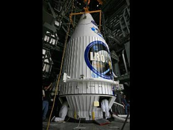 ����������� ����������� ��������� �������� LRO � LCROSS. ���� NASA/Dimitri Gerondidakis 