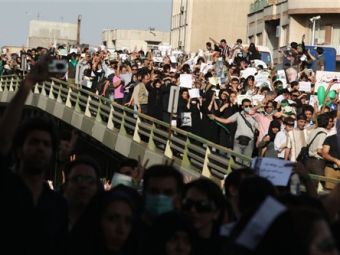 ���������� ������ �� ������� � ��������. ���� &copy;AFP