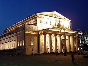Здание Большого театра до начала ремонта. Фото Gerard Janot с сайта wikipedia.org