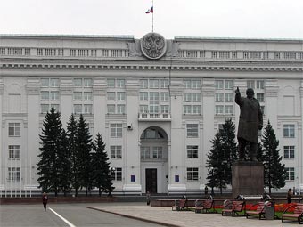 Здание администрации Кемеровской области. Фото пользователя Saproj с сайта wikipedia.org