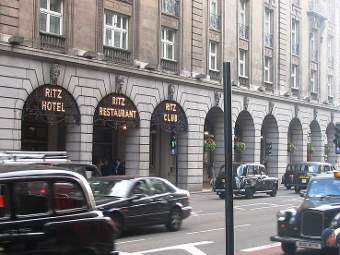  Ritz.   Surgeonsmate   wikipedia.org