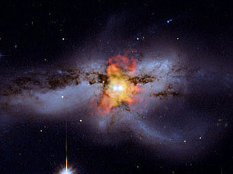 ��������� NGC 6240. ���� NASA