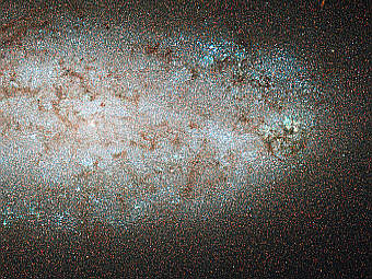 ��������� NGC 2976. ���� Hubble