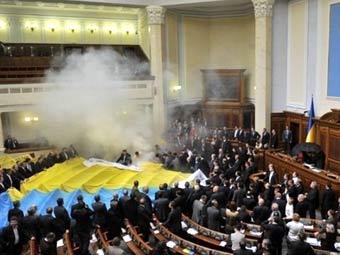    27 .  ©AFP